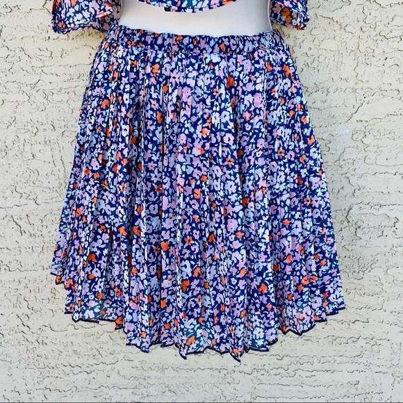 BCBGeneration Floral Chiffon Two Piece Skirt Set - Picture 8 of 11